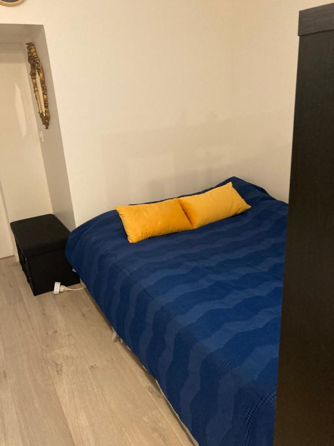Une Chambre Chez Nous, A 12 Minutes De Paris 말라꼬프 외부 사진