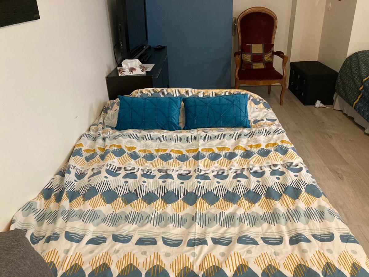 Une Chambre Chez Nous, A 12 Minutes De Paris 말라꼬프 외부 사진