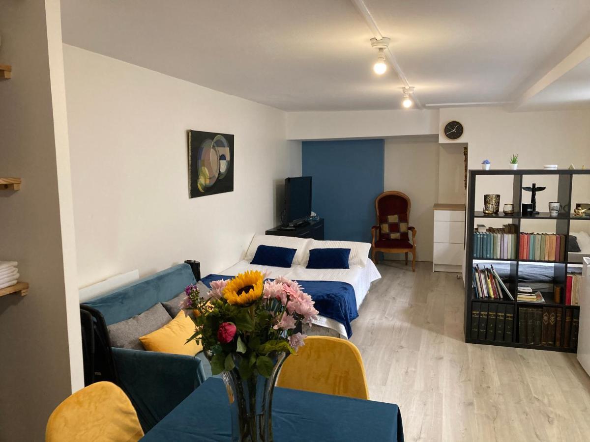 Une Chambre Chez Nous, A 12 Minutes De Paris 말라꼬프 외부 사진