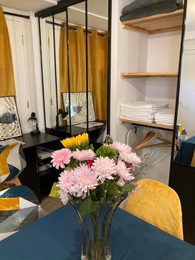 Une Chambre Chez Nous, A 12 Minutes De Paris 말라꼬프 외부 사진